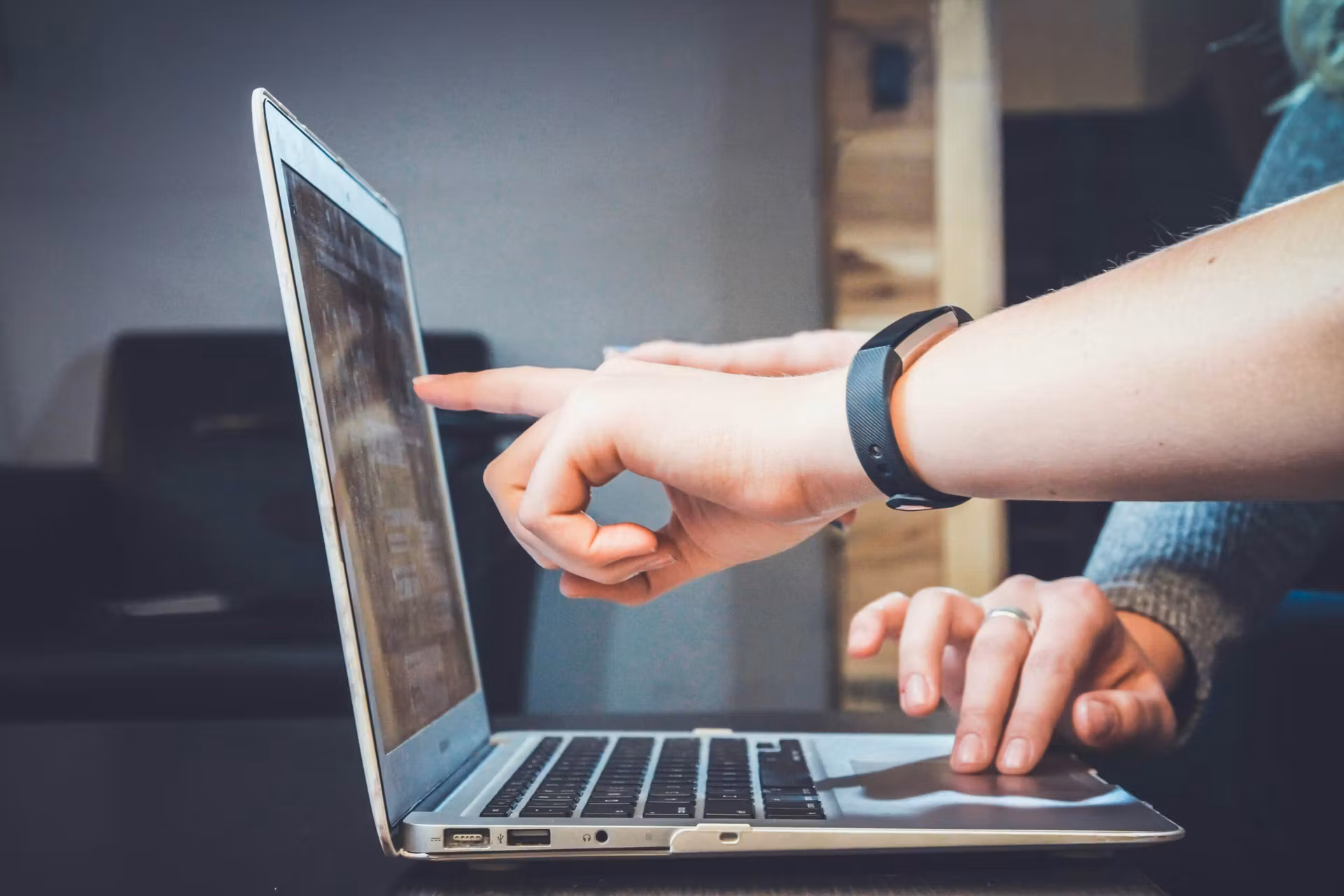 Harnessing Data Rooms and Digital Tools for Fundraising Efficiency