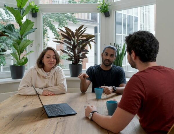 赢得机构投资者、家族办公室和高净值人士的青睐